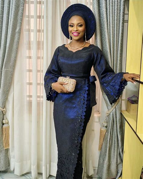 Yoruba Brides With Elegant Styles 😍 Nigerian Wedding Fashion African