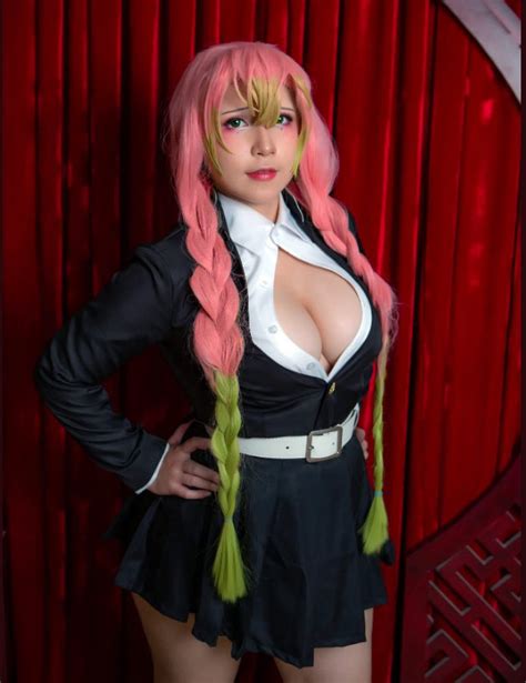Uy Uy Has Just Released Her Sexy Cosplay Of Mitsuri Kanroji From Demon