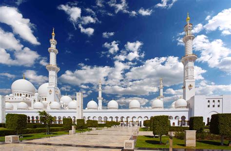 اهم معالم مسجد الشيخ زايد ابوظبي • رحلاتك