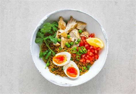 Calories, fat, protein, and carbohydrate values for for rice bowl and other related foods. 4 dinner bowl recipes all under 600 calories - Healthista