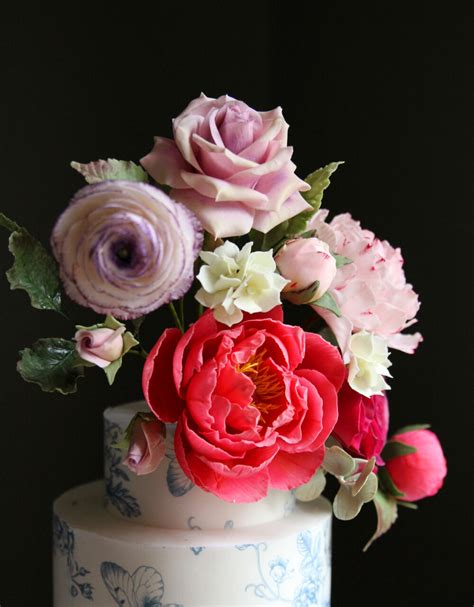 portfolio sugarflower vase vibrant wedding cake cove cake design luxury wedding cakes