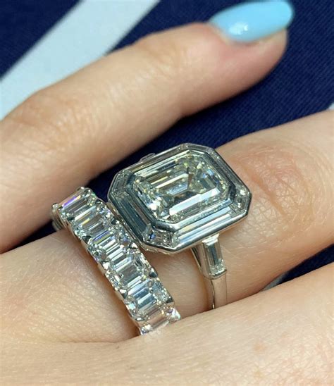Emerald Cut 330 Ct Baguette Halo Diamond Engagement Ring In Platinum New York Jewelers Chicago