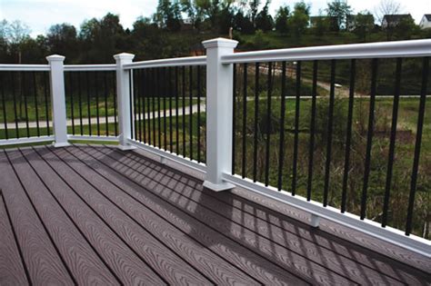 .convenient vinyl rub rail kits have everything you need to replace your boat's rub rail. Fairway Contour Vinyl Railing Kit w/Round Aluminum ...