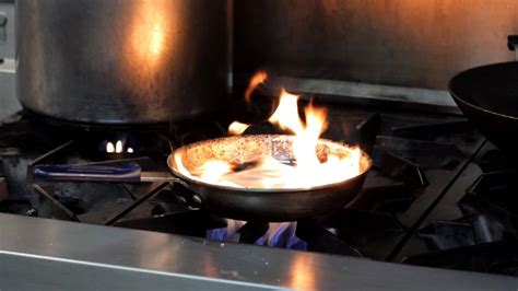 prevent douse  kitchen fire deep frying youtube