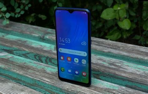 Samsung Galaxy M10 Review Budget Comeback Root Nation