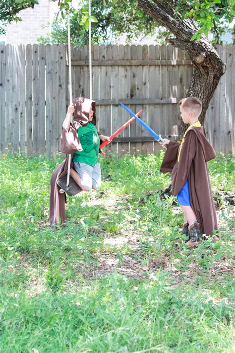 This cloak with easy step by step instructions is great!↓↓↓↓↓↓ click to see. DIY Jedi Robe for Kids // One Little Minute Blog