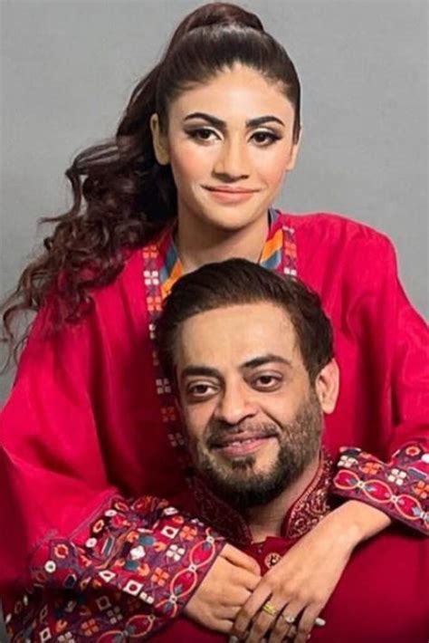 is aamir liaquat and dania shah s marriage in trouble dania deletes all pictures with aamir