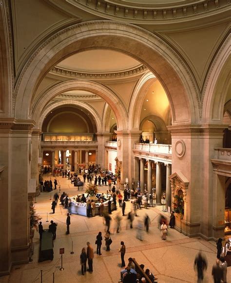 The museum's collection of american art returned to view in new galleries on january 16, 2012. Photo de bureau de Metropolitan Museum of Art - Great Hall ...