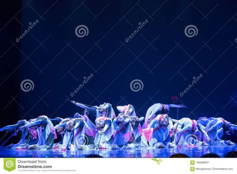 Swordsmanship Dance-Chinese Folk Dance Editorial Photography - Image of