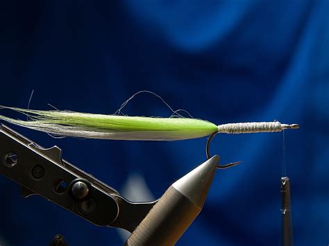 A Simple and Effective Sandeel Fly Pattern - Fly Fishing