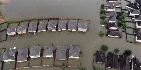 Harvey Flooding Before And After Satellite Image Of Texas Disaster Business Insider