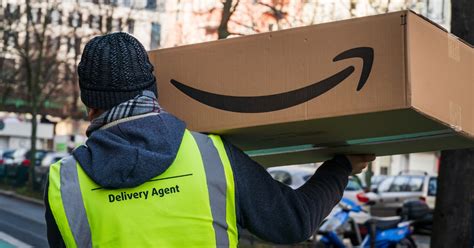 Amazon Sued In Us For Stealing Delivery Driver Tips • Philstar Life