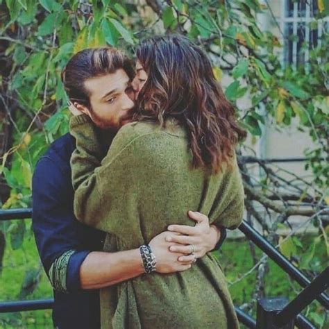 Erkencikuş Turkish Dizi Series Canyaman Demetozdemir Review Romcom Cute Love Couple