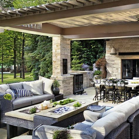 Luxury Outdoor Living Spaces