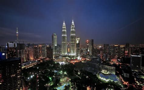Petronas Tower Malaysia Cityscape Building Lights Kuala Lumpur Hd