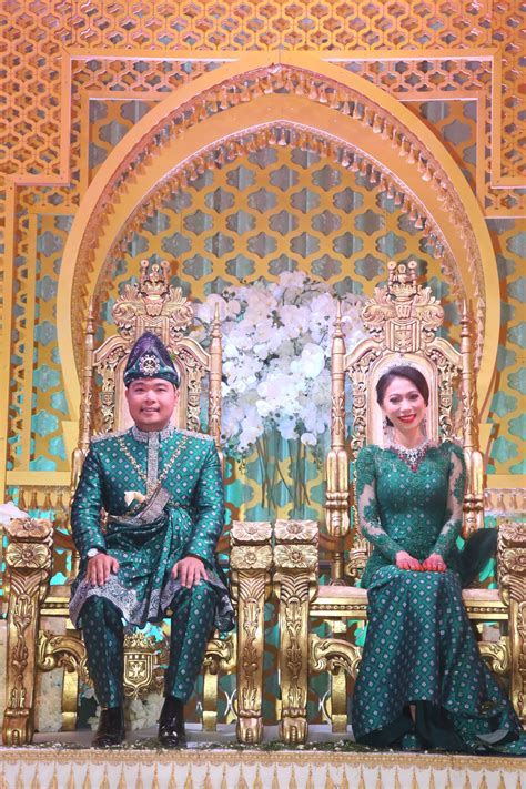 Как погиб знаменитый афганский командир. Wedding Of Tengku Dato' Indera Aidy Ahmad Shah And Datin ...