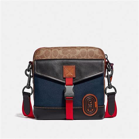 Crossbody In Signature Canvas With Coach Patch Messenger Bag Men