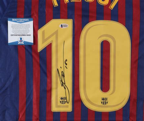 Lionel Messi Signed Fc Barcelona Jersey Inscribed Leo Beckett Coa Pristine Auction