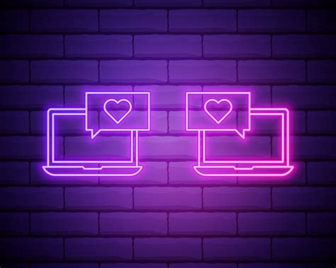 Find your perfect match - begin chatting now | TravelProtecta