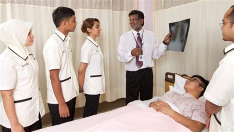 Medical assistant jobs now available. Many new Malaysian medical grads end up not becoming ...