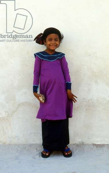 Maldives Young Girl In Traditional Maldivian Dress Dhivehi Libaas