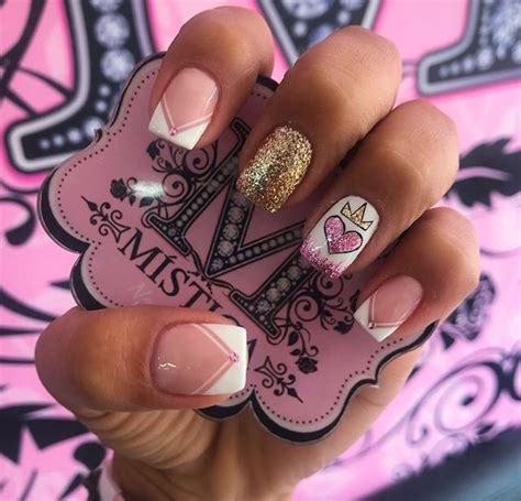 Las manos bien arregladas son un atributo esencial del estilo. Diseño d uñas | Diseños para uñas en 2019 | Mejores uñas ...