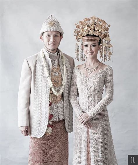 6 inspirasi gaya pengantin adat palembang ala figur publik tahun 2020