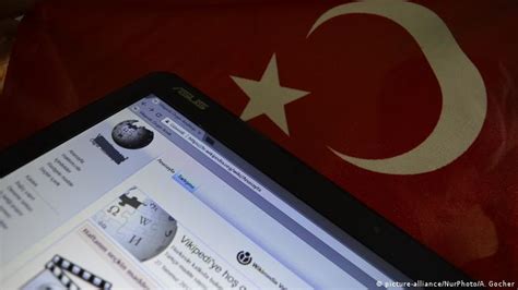 Wikipedia Back Online In Turkey After Judge Lifts Ban Dw Learn German