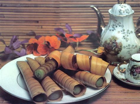 Kuih ini lebih kurang sama dengan kuih tradisional cina kuih angku. Makanan Tradisional Brunei - ProProfs Quiz