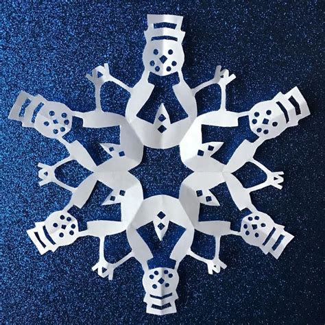 Sample charms christmas snowflake template is a set of three elegant handmade christmas sterling silver pitch snowflake charms. Snowmen Paper Snowflake Pattern (PDF Digital Download ...