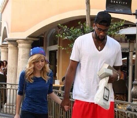 As jennette mccurdy has been in the entertainment industry from a young age, her romantic affairs are bound to be publicized. Jennette McCurdy and Andre Drummond - Married Biography