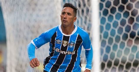 O grêmio jogou bem e venceu o river plate por 1 a 0 no monumental de núñez pela ida da semifinal da libertadores. Grêmio terá dois desfalques importantes para duelo com o ...