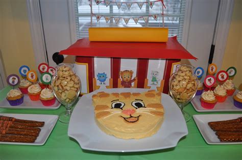 daniel tiger cake and birthday party you re gonna bake it after all