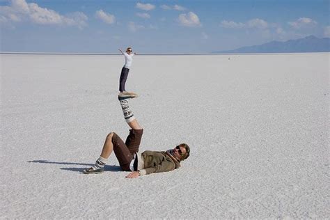 70 Coolest Examples Of Forced Perspective Photography Antsmagazine