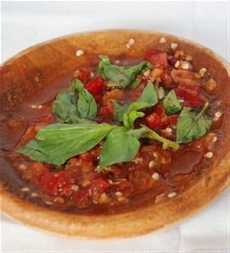 Kehadiran sambal sangat dinantikan di setiap supaya sambal makin mantap, perhatikan dulu beberapa tips penting dalam memilih bahannya. Aneka Bahan Resep Olahan Sambal Pedas Pilihan Terbaik Mantap | Resep, Resep masakan indonesia ...