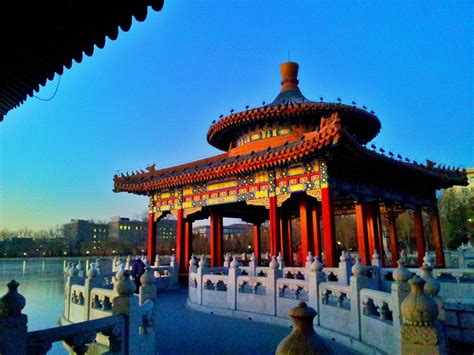 Beihai Park Travel Guide Visit Beihai Park In Beijing History And Tours