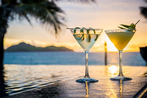 Résultat De Recherche Dimages Pour Cocktails On The Beach Cocktails Bar Drinks Fiji