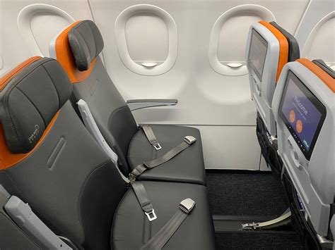 Review Jetblue A320 Even More Space Seats One Mile At A Time