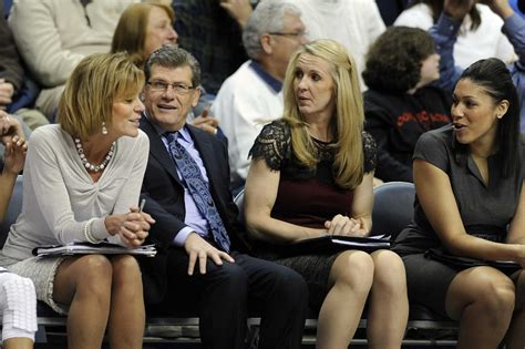Labor Dept Women Basketball Coaches At Uconn Were Underpaid