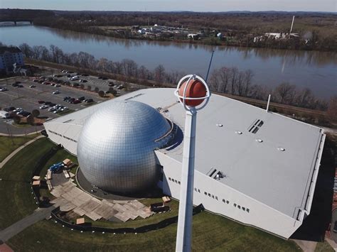 Naismith Memorial Basketball Hall Of Fame In Springfield Using