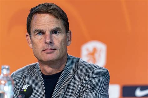 Jun 02, 2021 · derfor bør alle rette søkelyset mot de som har ansvaret for denne situasjonen, nemlig politikerne. De Boer gooit het roer niet om: 'Raar als ik een heel ...