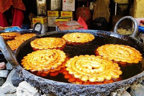10 Sweet And Spicy Street Food In Kathmandu To Relish