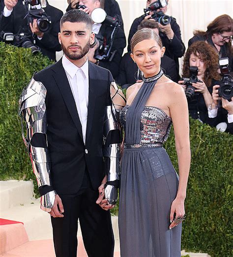 This content is imported from instagram. Gigi Hadid & Zayn Malik Share First Baby Photos Of Their ...