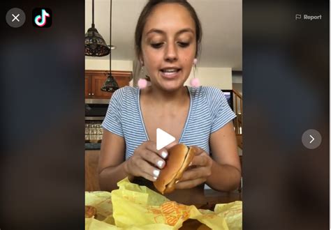 Mcdonald S Fan Shows How To Make Secret Menu Burger Viewers Call It