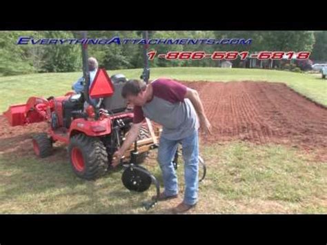 It breaks the soil down making the bed for seeding or transplanting uniform optimizing the drainage and thus facilitating the growth of the plants. Tractor 3 Point Hitch Garden Bedder 48" Potato Hiller ...