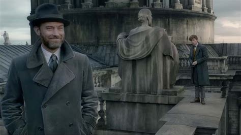 Jude Law Has Dropped A Few Small Bombshells About Dumbledore In The New