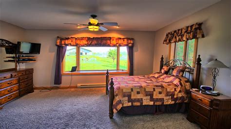 Lake House Sample 