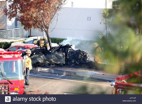 Paul Walker Crash Scene The Aftermath Of The Tragic Car Crash That