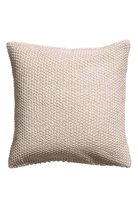 Adaptez votre décoration intérieure à vos coussins. Gebreide kussenhoes - Lichtbeige - HOME | H&M NL | Coussin ...