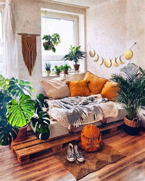 Desain Interior Ruang Santai dengan Sentuhan Grunge dan Bohemian yang
